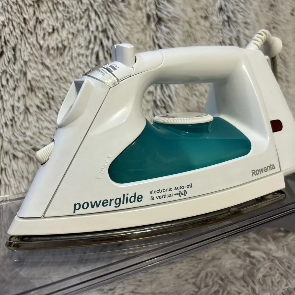 Rowenta Effective Steam Iron Stainless Steel Plate Vertical‎ Steam DE-011